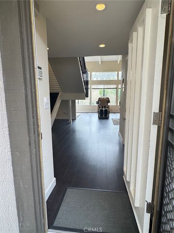 2508 C N Tustin, Santa Ana, CA 92705