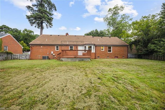 3820 Long Point BLVD, Portsmouth, VA 23703