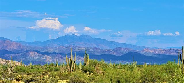 142X2 E MONTELLO Road -, Scottsdale, AZ 85262