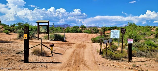 142X2 E MONTELLO Road -, Scottsdale, AZ 85262