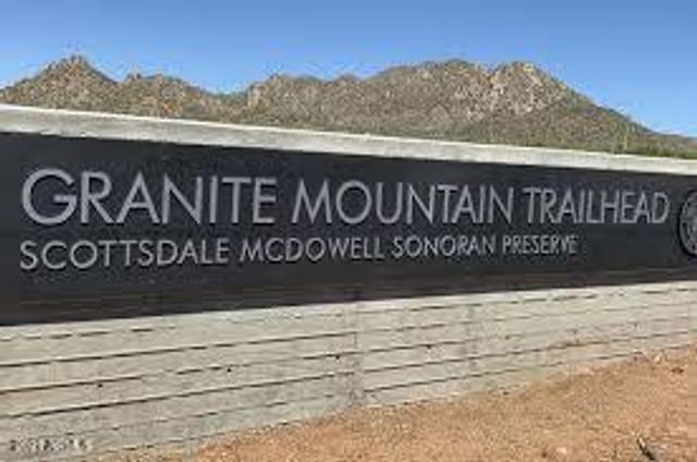 142X2 E MONTELLO Road -, Scottsdale, AZ 85262
