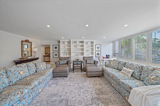 100 SANDS POINT ROAD 223, Longboat Key, FL 34228