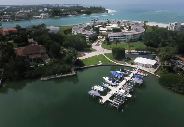 100 SANDS POINT ROAD 223, Longboat Key, FL 34228
