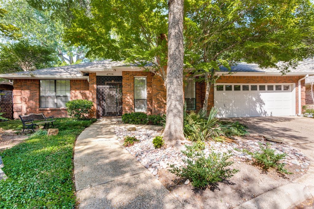 4708 Oak Trail, Fort Worth, TX 76109