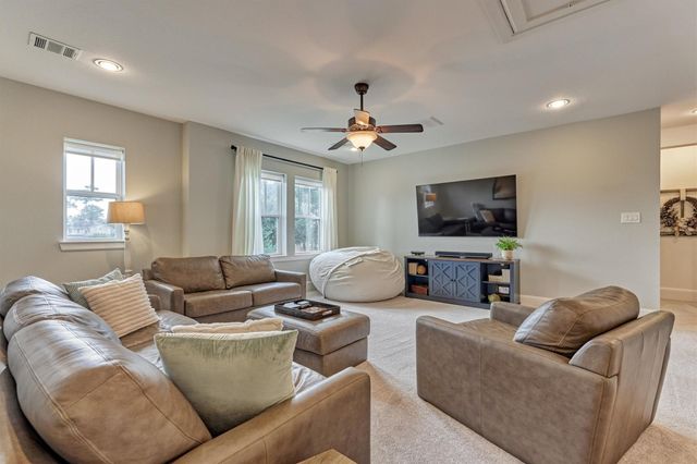 70 E Liberty Square Place, The Woodlands, TX 77389