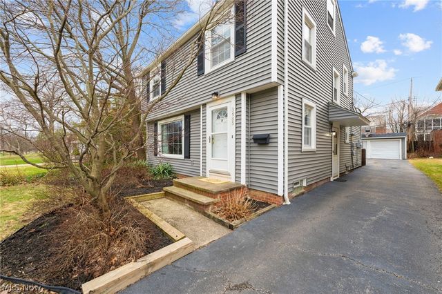 3685 Gridley Road, Shaker Heights, OH 44122