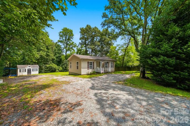 3371 Icard Church of God Road, Connelly Springs, NC 28612
