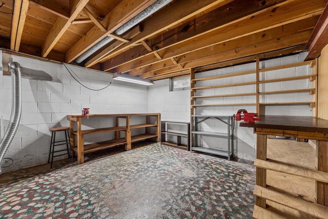 3706 S 157th STREET, New Berlin, WI 53151