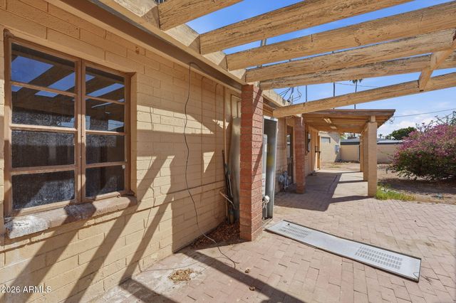 3331 N 18TH Avenue, Phoenix, AZ 85015