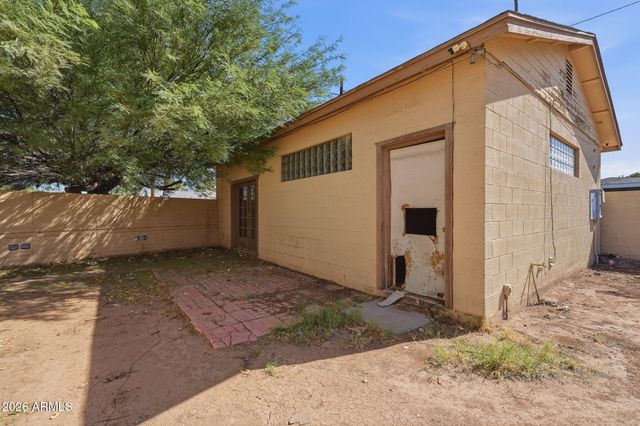 3331 N 18TH Avenue, Phoenix, AZ 85015