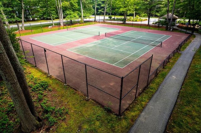505 Tumbling Hawk 505, Acton, MA 01718
