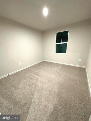420 CIRCLE DR, Winchester, VA 22601