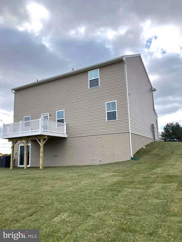 420 CIRCLE DR, Winchester, VA 22601