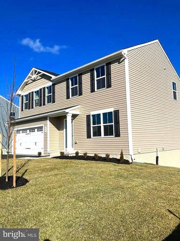 420 CIRCLE DR, Winchester, VA 22601