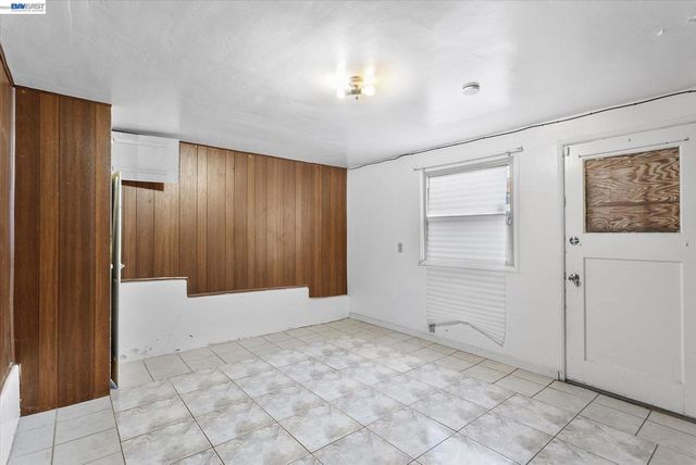 2518 98Th Ave, Oakland, CA 94605