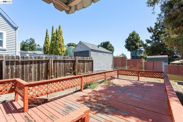 2518 98Th Ave, Oakland, CA 94605