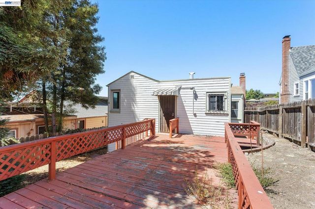 2518 98Th Ave, Oakland, CA 94605