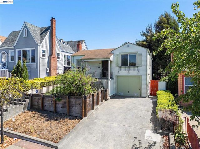 2518 98Th Ave, Oakland, CA 94605