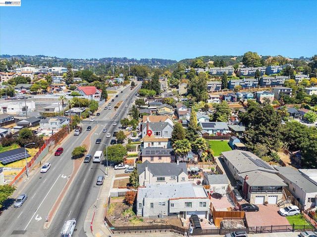2518 98Th Ave, Oakland, CA 94605