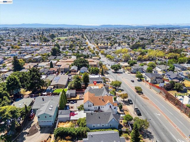 2518 98Th Ave, Oakland, CA 94605