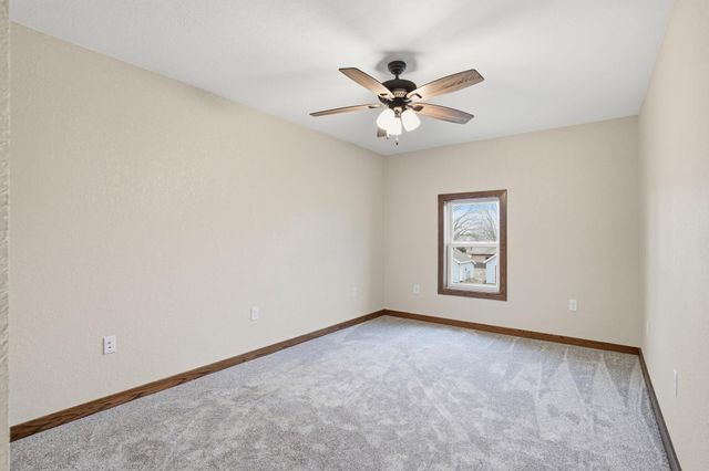 103 E Logan Street, New Hampton, IA 50659