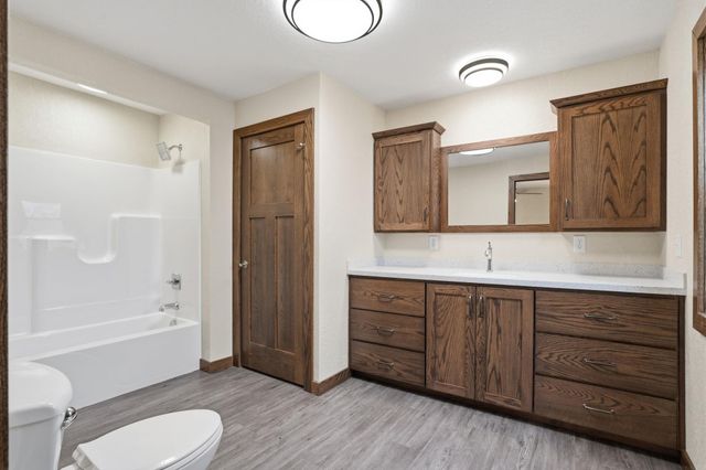 103 E Logan Street, New Hampton, IA 50659