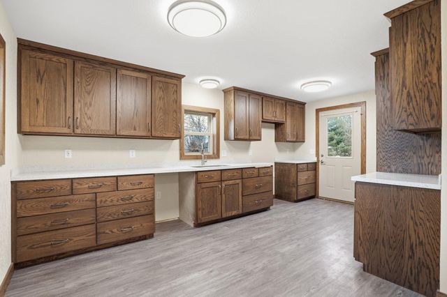 103 E Logan Street, New Hampton, IA 50659