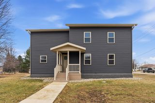 103 E Logan Street, New Hampton, IA 50659