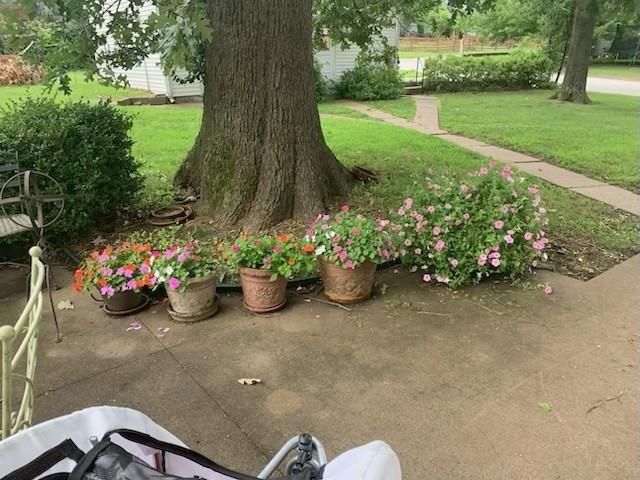 725 S Main Street, Nevada, MO 64772