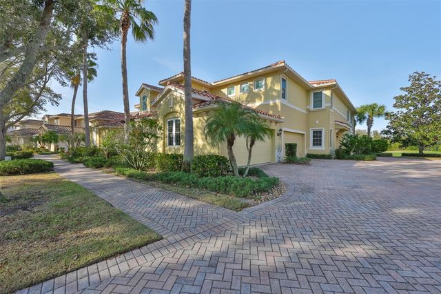 1417 EMERALD DUNES DRIVE, Sun City Center, FL 33573