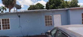 940 E 9th Pl, Hialeah, FL 33010