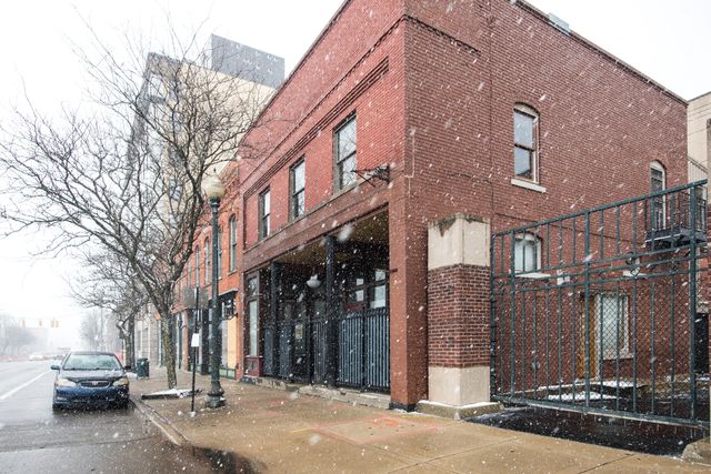 131 W Kalamazoo Avenue, Kalamazoo, MI 49007