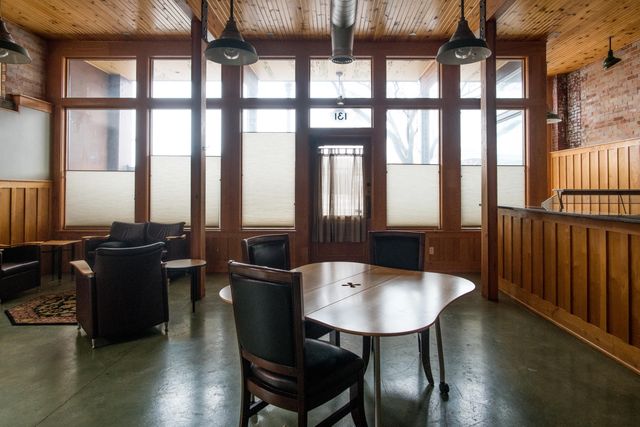 131 W Kalamazoo Avenue, Kalamazoo, MI 49007