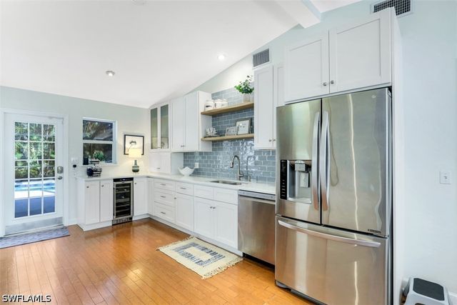 739 7th AVE N, Naples, FL 34102