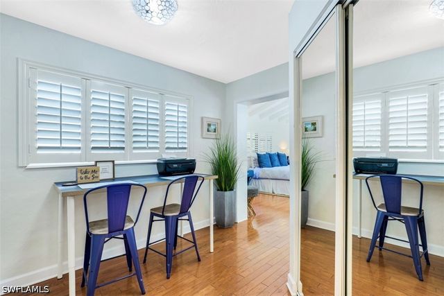 739 7th AVE N, Naples, FL 34102