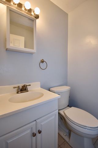 581 Plymouth St 581, Middleboro, MA 02346