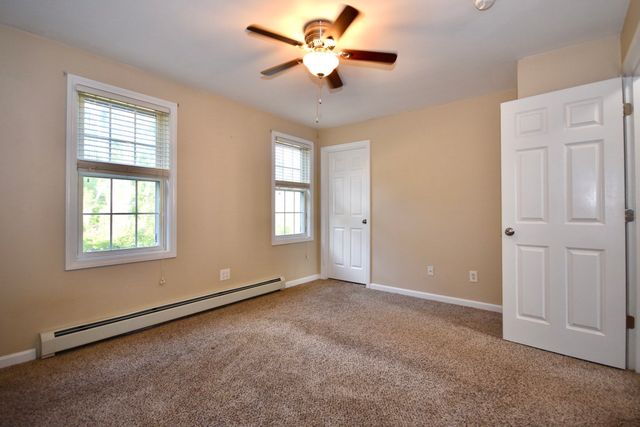 581 Plymouth St 581, Middleboro, MA 02346