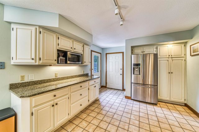 99 Newell Road, Newbury, NH 03255