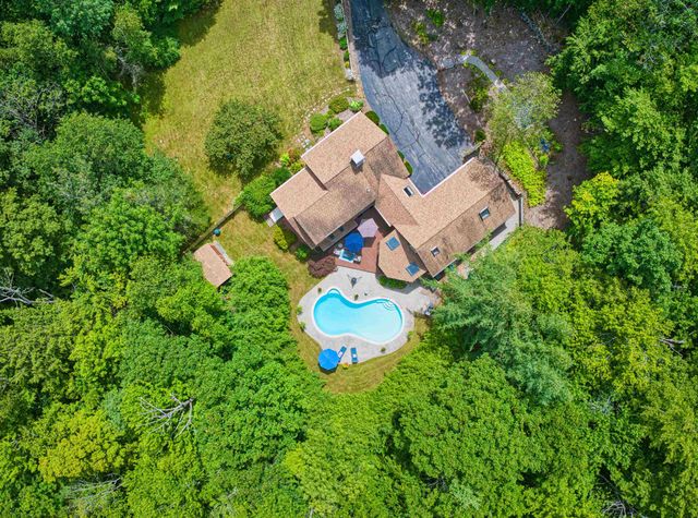 99 Newell Road, Newbury, NH 03255