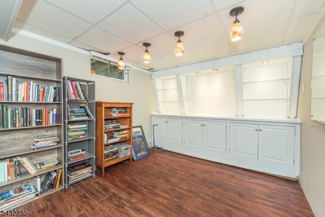 776 Lake Shore Dr, Parsippany-troy Hills Twp., NJ 07054