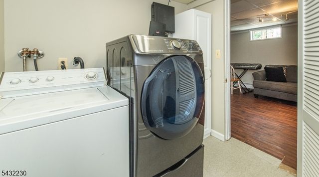 776 Lake Shore Dr, Parsippany-troy Hills Twp., NJ 07054