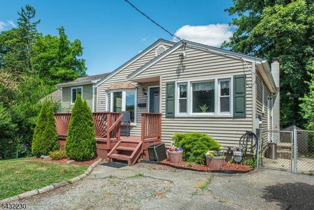 776 Lake Shore Dr, Parsippany-troy Hills Twp., NJ 07054