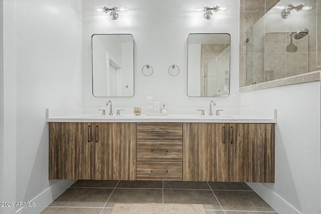 149 E LEXINGTON Avenue, Gilbert, AZ 85234