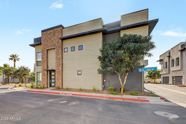 149 E LEXINGTON Avenue, Gilbert, AZ 85234