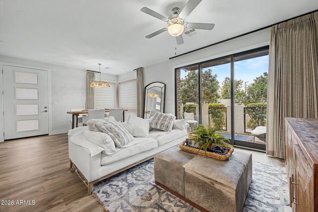 149 E LEXINGTON Avenue, Gilbert, AZ 85234