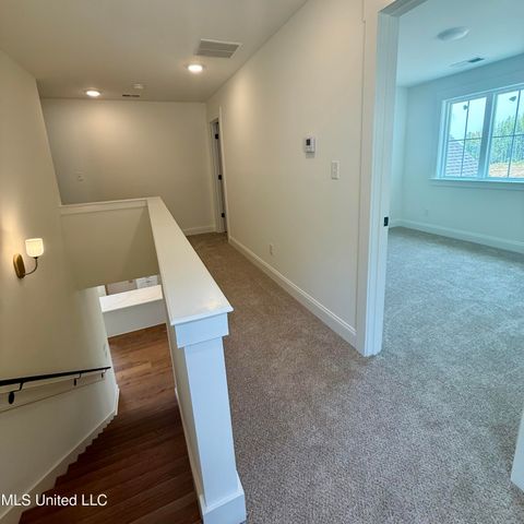 970 Coahoma Court, Nesbit, MS 38651