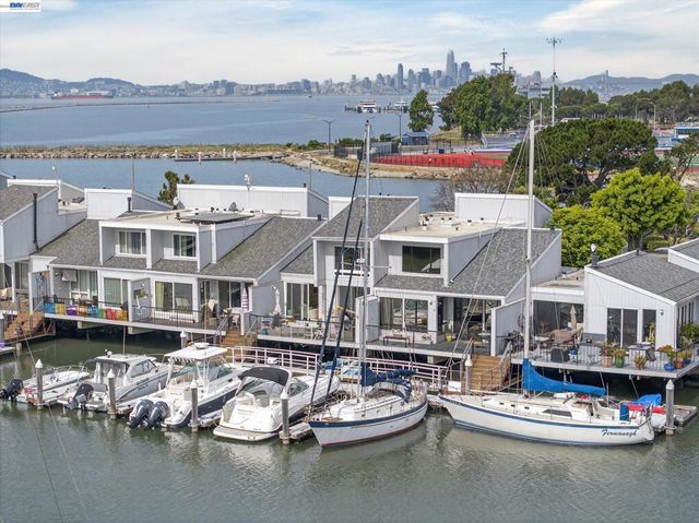 312 Tideway Dr, Alameda, CA 94501