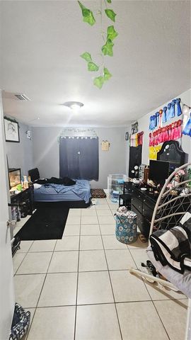 3009 S WILLOW DRIVE, Plant City, FL 33566