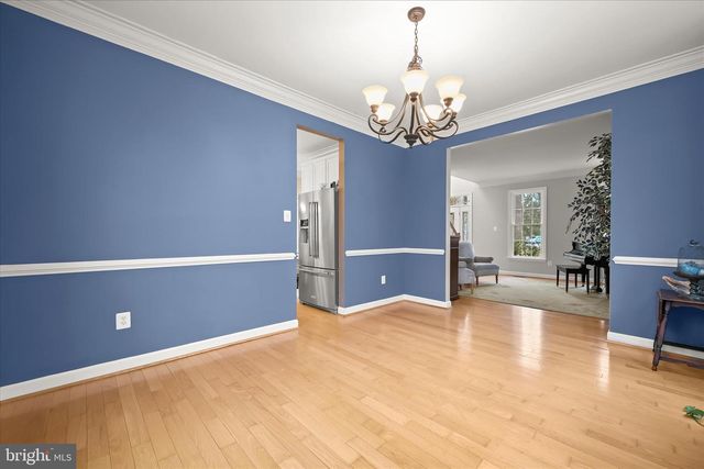 3012 MULLINEAUX LN N, Ellicott City, MD 21042