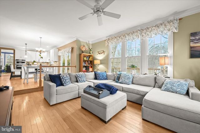 3012 MULLINEAUX LN N, Ellicott City, MD 21042